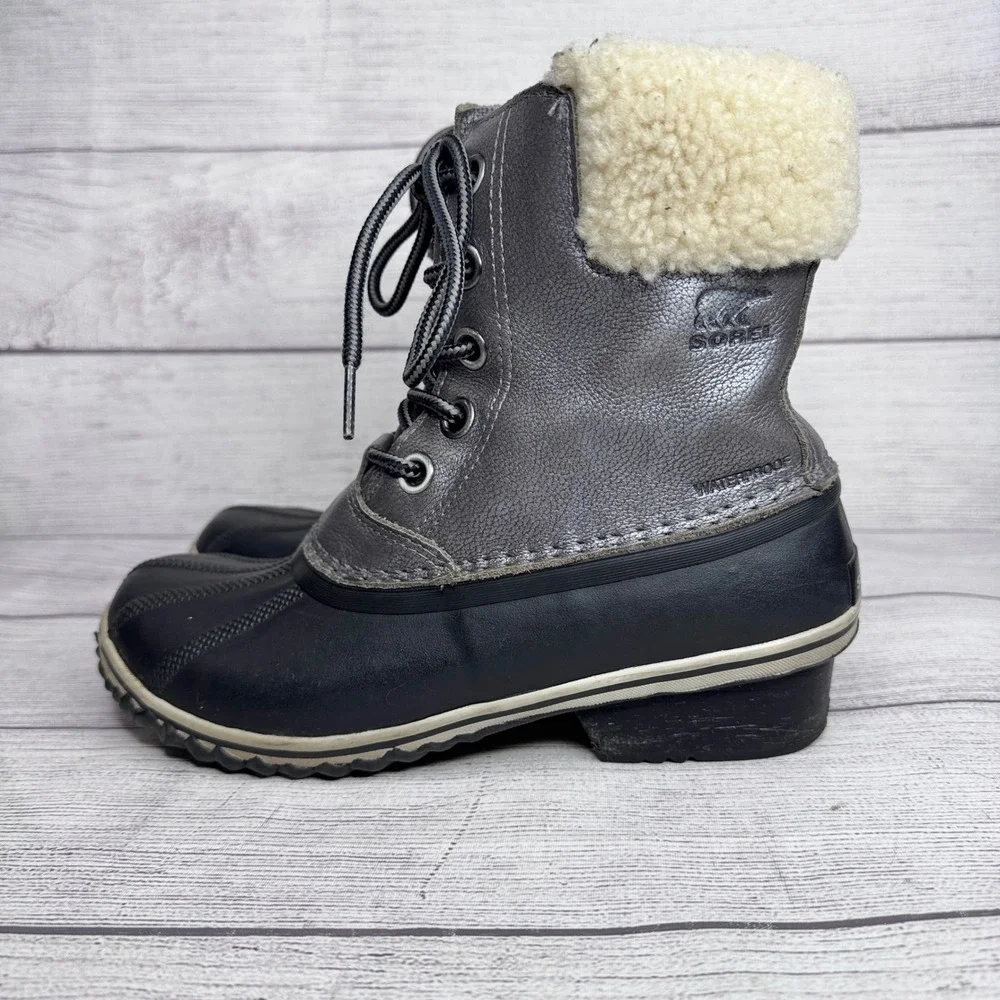 Sorel Slimpack II Lace Waterproof Duck Boots Metallic Silver Black size‎ 7.5
